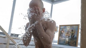 Православные верующие готовятся к крещенским купаниям