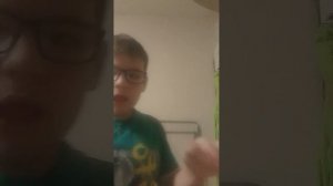 рассказываю о технике,оружии,и о форме.