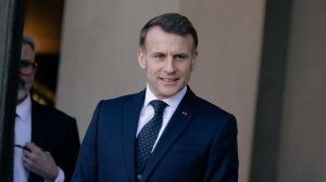 Во Франции призвали Макрона отвлечься от Украины и Гренландии