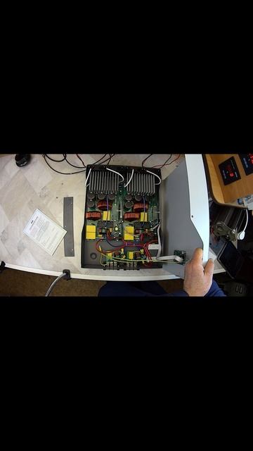 что внутри Вольтек IS10000 ч1