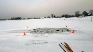 Тракторист провалился под лед на реке Иртыш и погиб