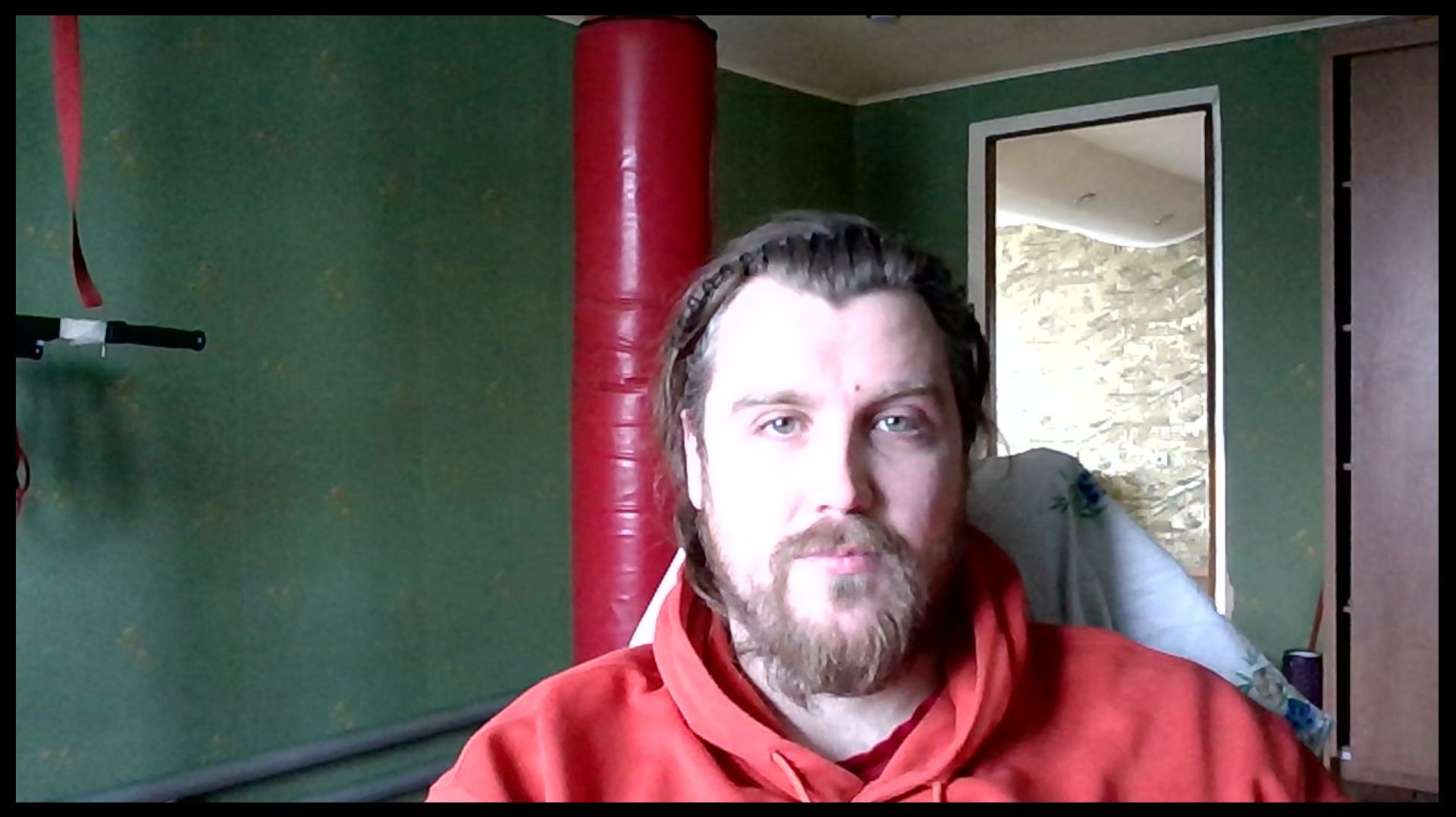 ничему не удивляюсь но всем наслаждаюсь смотреть онлайн