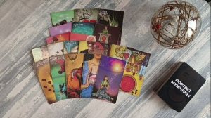 Какой мужчина на пороге ⁉️ Смотрим внешность 💖🍀 Онлайн расклад таро