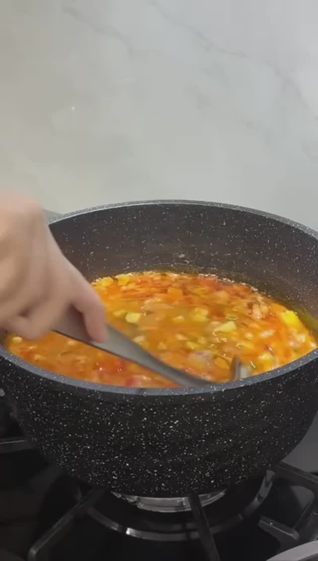 Домашний рассольник с перловкой 
#супы #обеды смотреть онлайн