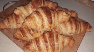 Рецепт слоёного теста на маргарине! Круассаны с сыром!😋😋😋