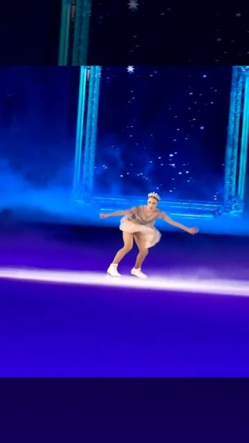 Вероника Жилина в роли злой королевы в платье работы мастерской Лана смотреть онлайн