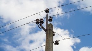 Более 7 тысяч абонентов Запорожской области остаются без электроснабжения