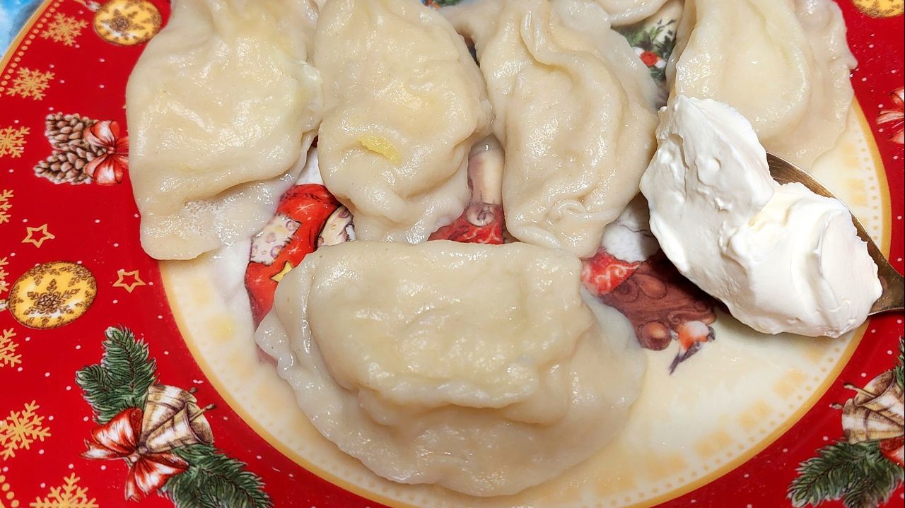 Вареники с начинкой из капусты и мясного фарша. Идеальное эластичное тесто. смотреть онлайн