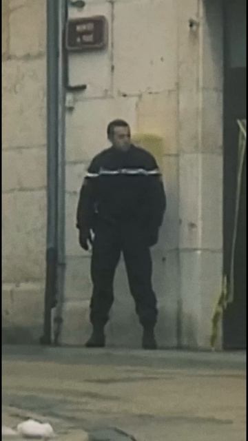 Скрывался от полиции 10 лет смотреть онлайн