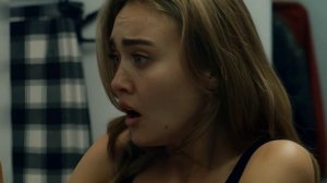 Зеркальная бездна: когда отражения оживают 🪞🌑