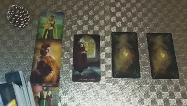 Выйдет ли он Первым на Связь 🌷 Расклад таро смотреть онлайн