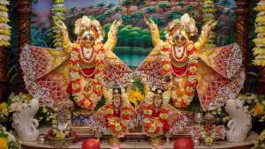 18.01.26 (19:00) - Воскресная программа - Гаура-арати и киртан