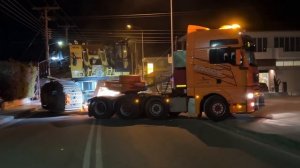 Транспортировка экскаватора Caterpillar 6015B На Первую Строительную Площадку За Рубежом -