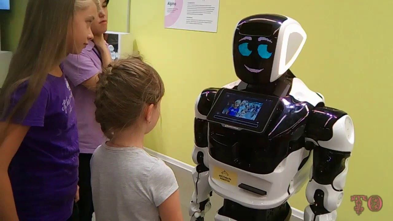 ФЕСТИВАЛЬ РОБОТОВ В АСТРАХАНИ 2019 г., ГУЛЯЕМ С ВНУЧКАМИ смотреть онлайн
