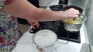 Подкормила закваску, пока всё нравится