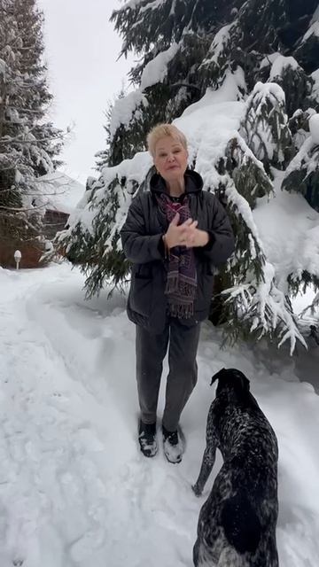 С Крещением!