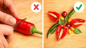 УДИВИТЕЛЬНЫЕ ХИТРОСТИ ДЛЯ КУХНИ  Гениальные трюки нарезки фруктов! ✨