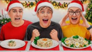 ВЛАДА4 - НОВОГОДНЯЯ БОЛЬШАЯ СРЕДНЯЯ или МАЛЕНЬКАЯ ТАРЕЛКА ЧЕЛЛЕНДЖ со СТАРОЙ КОМАНДОЙ А4 !