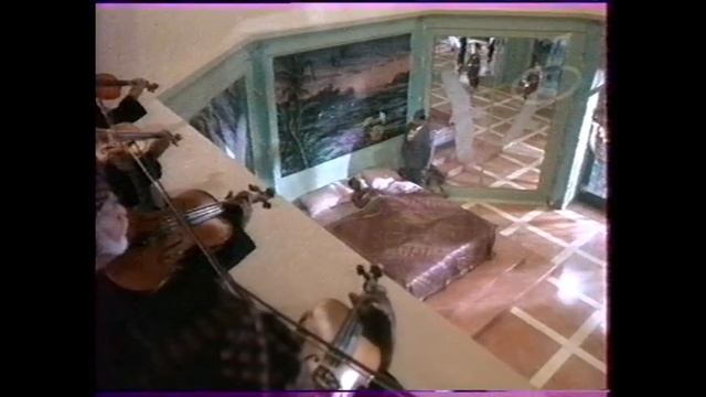 Поездка в Америку Реж. Д. Лэндис, Paramount, 1988 г. смотреть онлайн