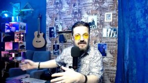 Распальцованный Греф в аэропорту объяснил такси