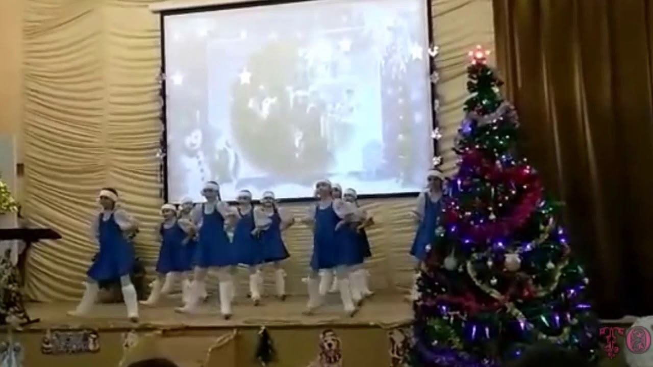 НОВОГОДНЕЕ ВЫСТУПЛЕНИЕ, АНСАМБЛЬ ЛЮБАВА ТАНЕЦ ВАЛЕНКИ смотреть онлайн