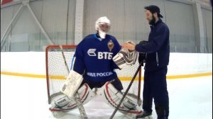 Как ловить шайбу