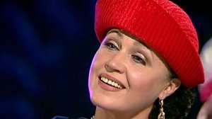 Матч-Реванш - НАШЕ ВРЕМЯ vs ансамбль БАБКИНОЙ с песней ШУМЕЛ КАМЫШ :1999