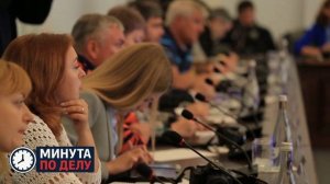 Французский политик призвал Макрона перестать заниматься Украиной и Гренландией