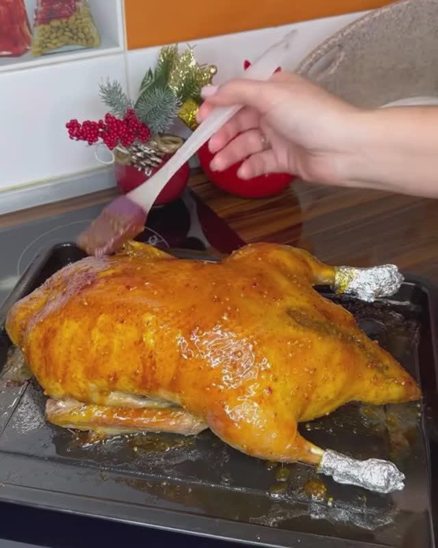 Утка в медово - цитрусовой карамели в духовке 🥘 смотреть онлайн