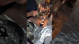 Снимаем порчу с позвоночника и поясницы.