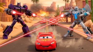 Трансформеры vs Маквина. Тачки в опасности! Мультики про машинки и роботы.