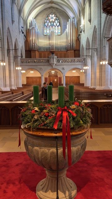 Церковь, изменившая город #фраумюнстер#храмыевропы#великоенаследие#маркшагал#цюрих смотреть онлайн