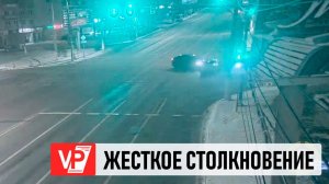 В ЦЕНТРЕ ВОЛГОГРАДА СТОЛКНУЛИСЬ «БМВ» И «ХОНДА»