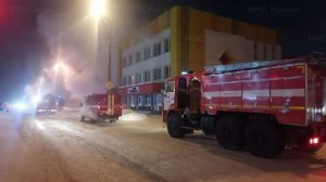 Пожар в торговом центре в Ангарске локализован на площади 3 тыс. кв. м