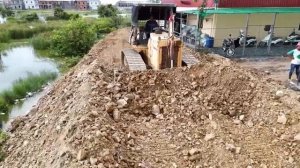 Start Incredible Landfill Be Careful!! Dozer KOMAT’SU Push Stone with Dump Truck 25.5Ton , Mix VDO