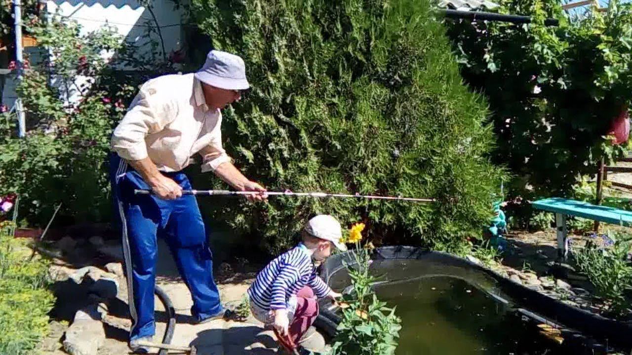 ДЕДУШКА С МАКСИМОМ ДЕЛАЮТ КОРАБЛИКИ смотреть онлайн