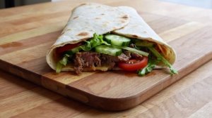 ШАУРМА В ЛАВАШЕ