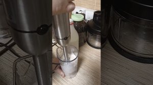 Испытание блендера MOJO MBL-4260/молочный коктейль