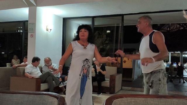 Элегантная дискотека 17.01.26. смотреть онлайн