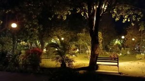 На качелях в парке, Мале, Мальдивы, январь 2026 (On the Swings in the Park, Male, Maldives, Jan'26)