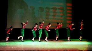 1. Танец "Следопыты" гр. Жемчужина, дети 7-9л.