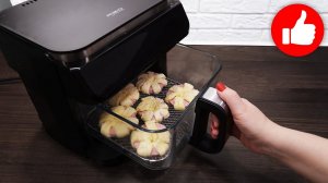 До чего же Вкусно! Вкуснейшая выпечка - булочки с колбасой в аэрогриле! Ешь и не можешь остановиться