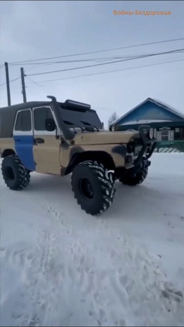 УАЗ, сделанный в России, с японским сердцем. Теперь надо привести в порядок кузов. смотреть онлайн