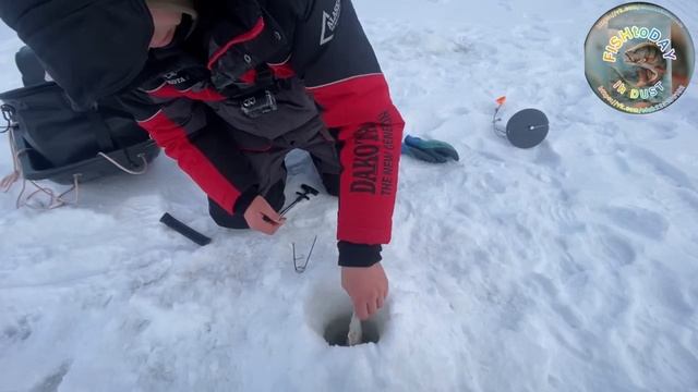 Рыбалка в глухозимье✅🥶🎣 смотреть онлайн