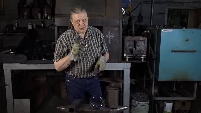 107 Почти древний клинок из арматуры смотреть онлайн