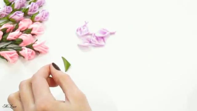 РОЗЫ ИЗ ЛЕНТ, МК _ DIY RIBBON ROSES(1) смотреть онлайн