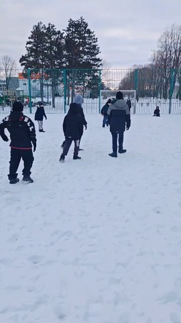 Зимний борцовский футбол смотреть онлайн