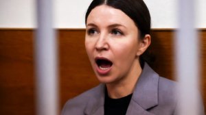 Инфоцыганку Блиновскую хотят надеть на марафон