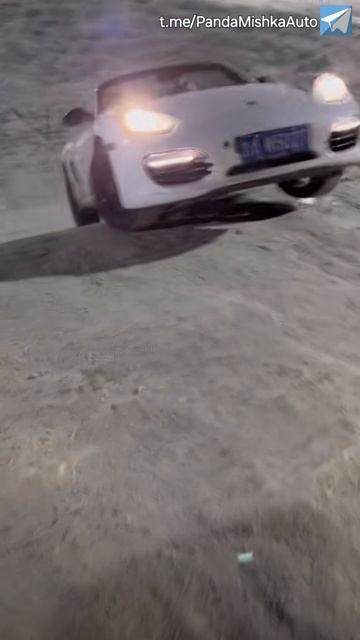 развлечения в Китае #автоизкитая #offroad #auto смотреть онлайн