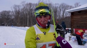 Губернатор Приморья Олег Кожемяко принял участие в первенстве ДФО по лыжным гонкам.